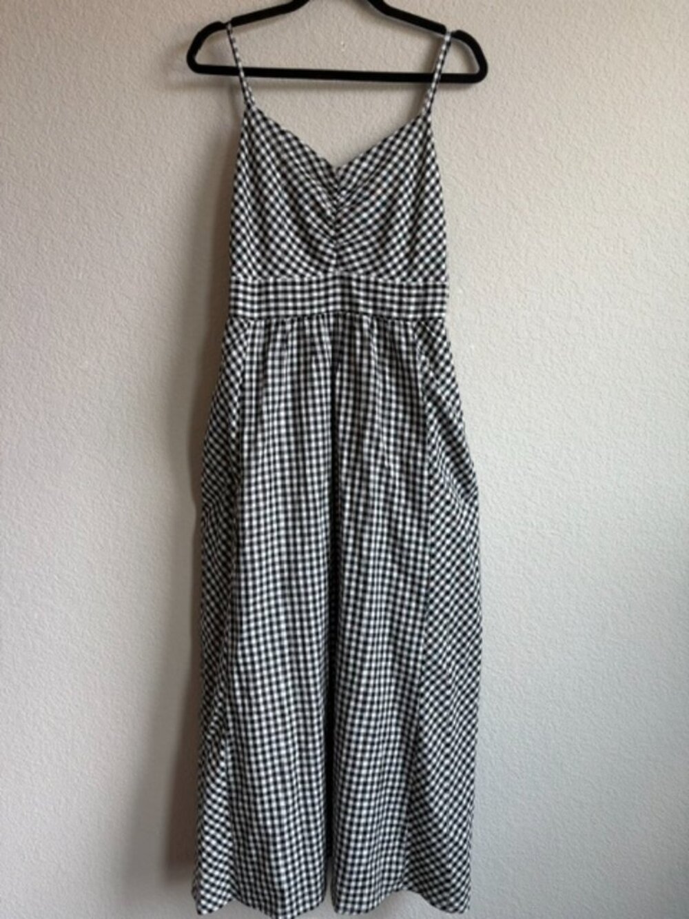 Evereve Gingham Black/White Smocked Midi Dress 100% Cotton Sz Small Cottagecore - Picture 2 of 8